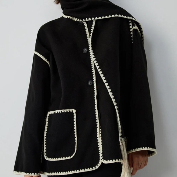 Commense Contrast Trim Jacket - Picture 2 of 6